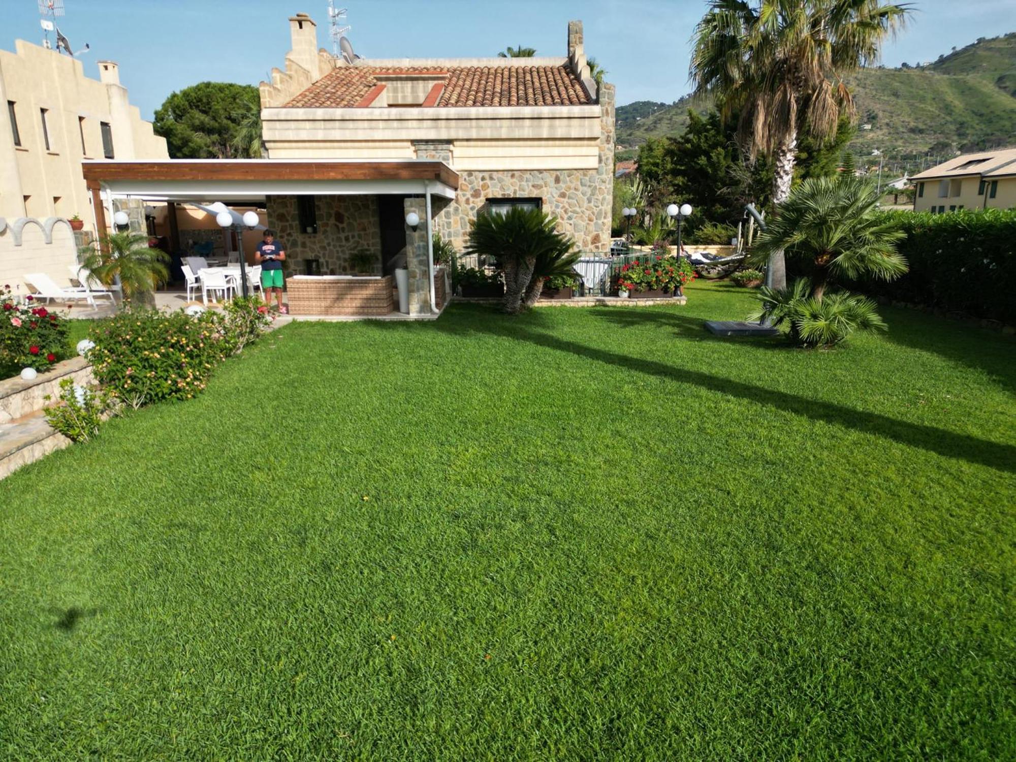 Villa Santina - 切法卢 外观 照片